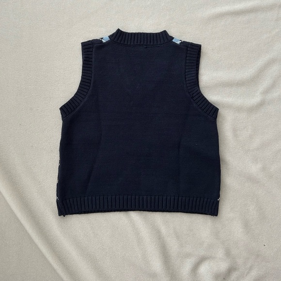 Argyle Knit V neck Vest in Blue - Picture 6 of 6